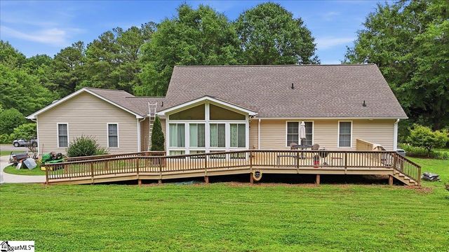 123 Richland Creek Drive, Westminster, SC 29693