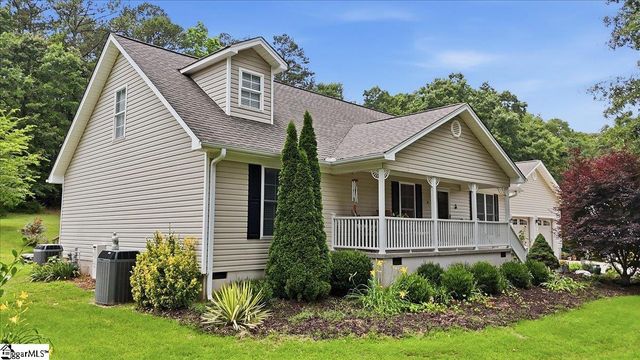 123 Richland Creek Drive, Westminster, SC 29693