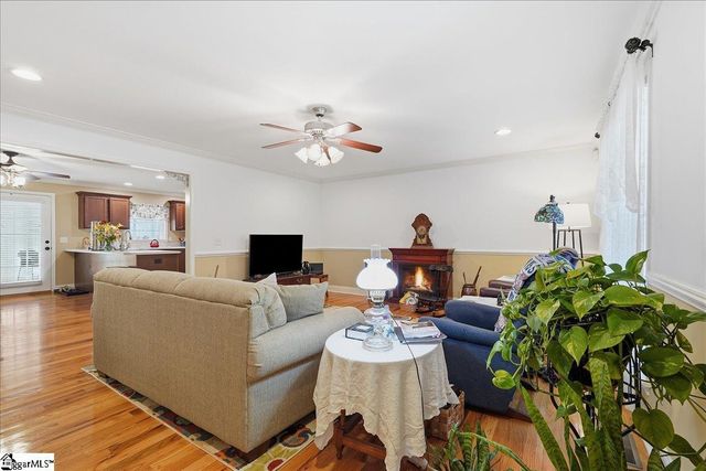 123 Richland Creek Drive, Westminster, SC 29693
