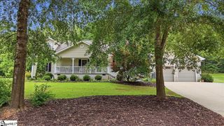 123 Richland Creek Drive, Westminster, SC 29693
