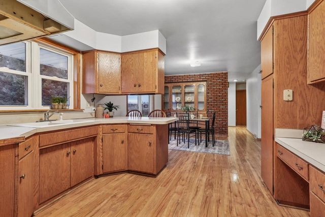 721 N CTH J, Reedsville, WI 54230