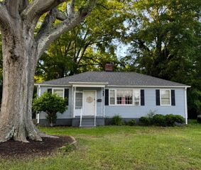 109 Neely Avenue, Spartanburg, SC 29302