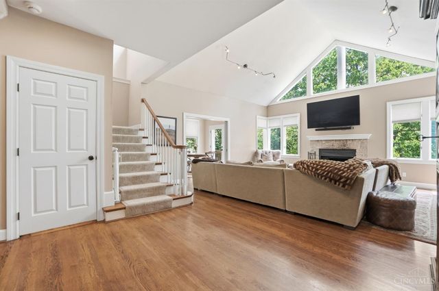 727 Miami Avenue, Terrace Park, OH 45174