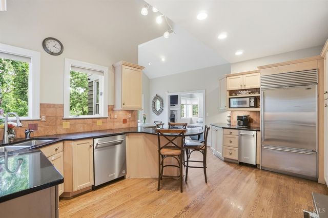 727 Miami Avenue, Terrace Park, OH 45174