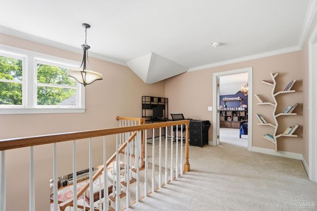 727 Miami Avenue, Terrace Park, OH 45174