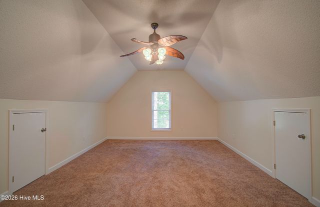 318 Osprey Point Drive, Sneads Ferry, NC 28460