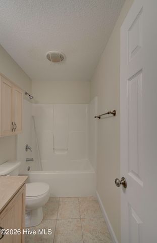 318 Osprey Point Drive, Sneads Ferry, NC 28460