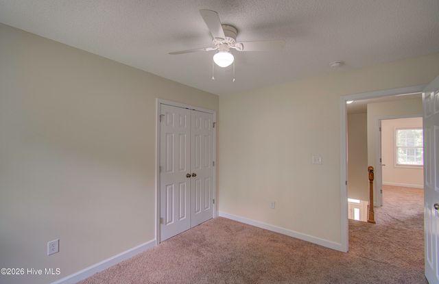 318 Osprey Point Drive, Sneads Ferry, NC 28460