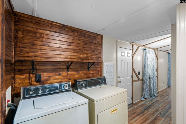 304 Day Dr, Swansea, SC 29160