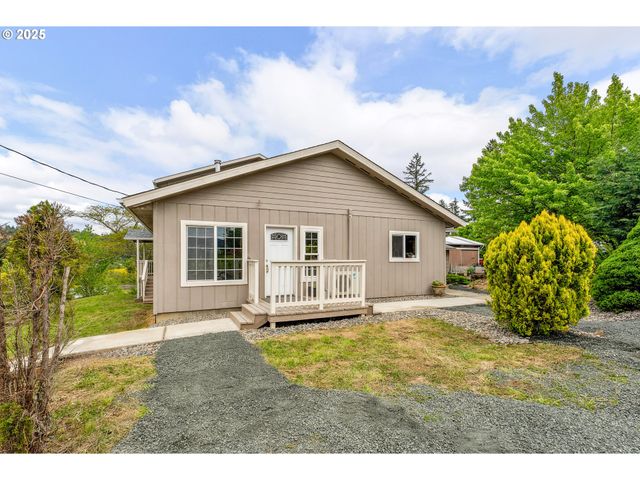 250 VALLEY VIEW Rd, Sutherlin, OR 97479