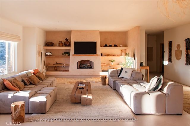 5802 Olema Road, Yucca Valley, CA 92284