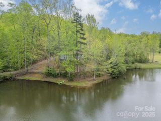 807 and 809 Sparrow Springs Road, Kings Mountain, NC 28086