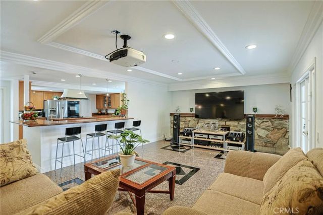 25532 Charlemagne, Laguna Hills, CA 92653