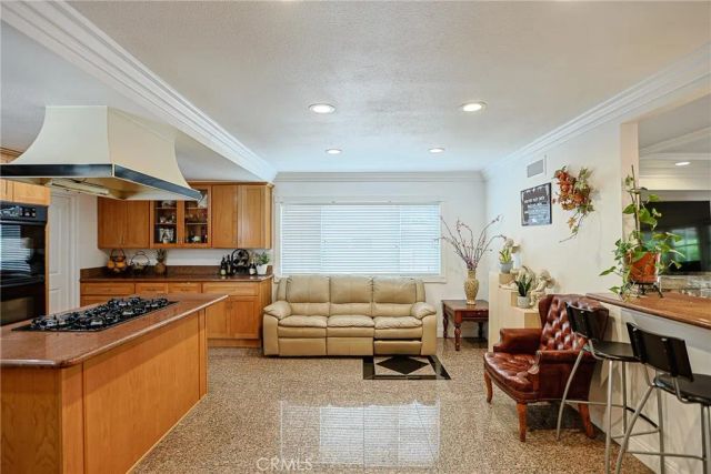 25532 Charlemagne, Laguna Hills, CA 92653