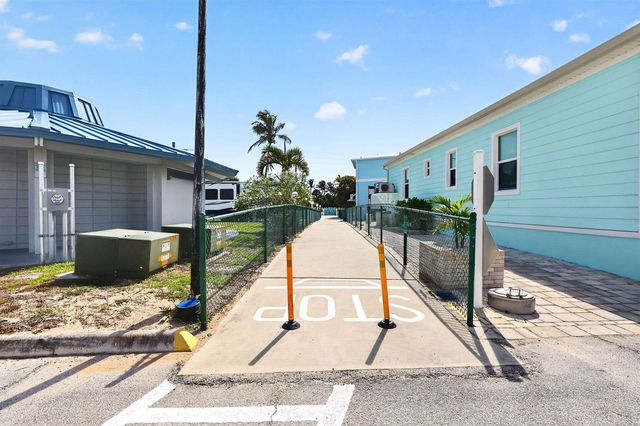 10725 S Ocean Drive 463, Jensen Beach, FL 34957