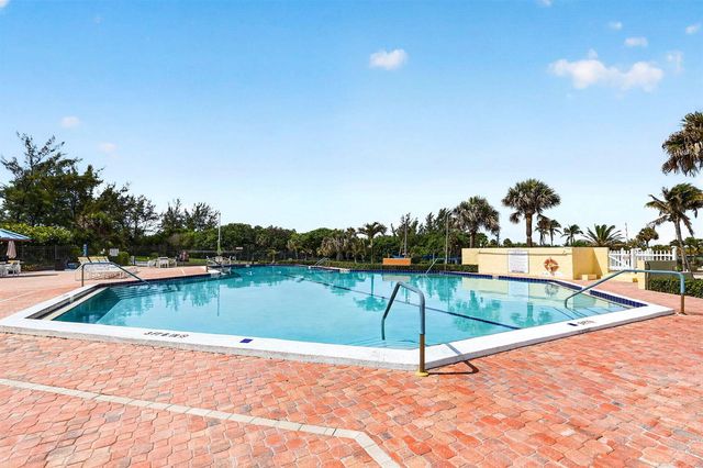 10725 S Ocean Drive 463, Jensen Beach, FL 34957