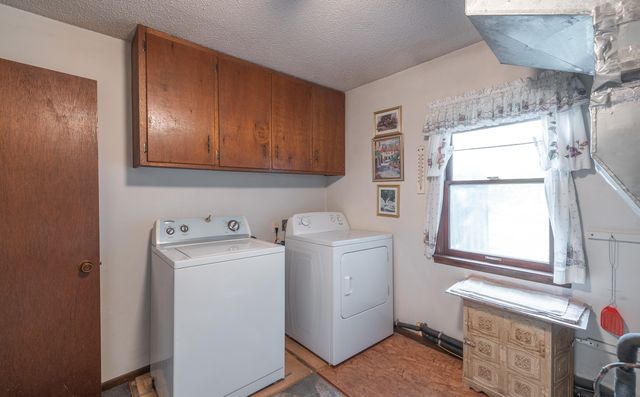 658 Rr 63, Cabool, MO 65689