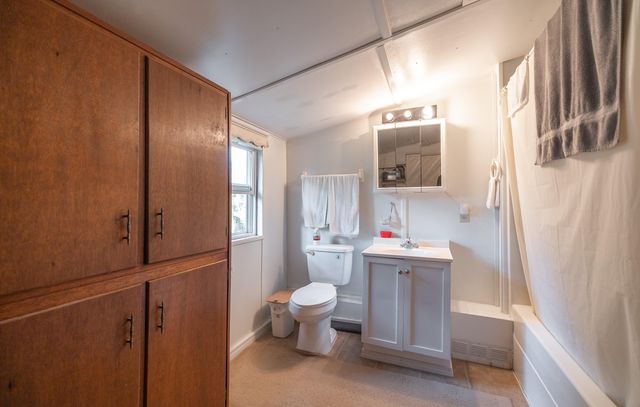 658 Rr 63, Cabool, MO 65689