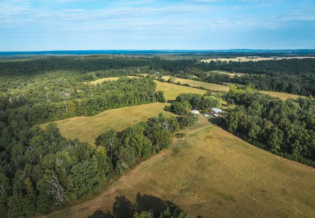 658 Rr 63, Cabool, MO 65689