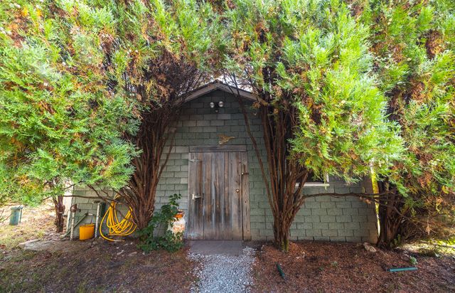 658 Rr 63, Cabool, MO 65689