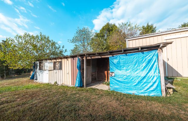 658 Rr 63, Cabool, MO 65689