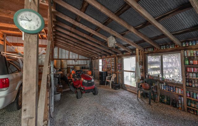 658 Rr 63, Cabool, MO 65689