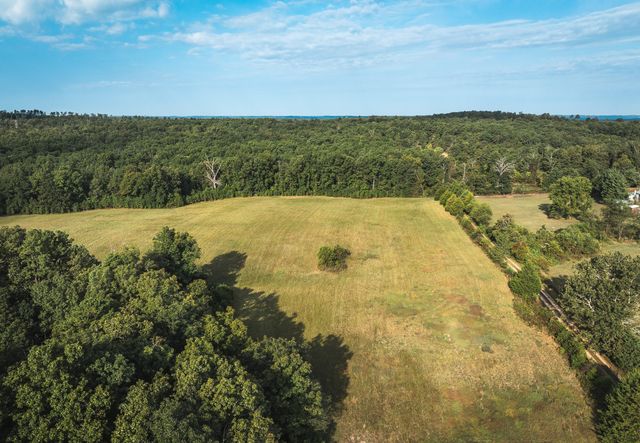 658 Rr 63, Cabool, MO 65689