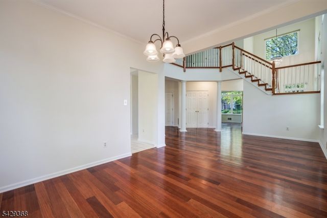 9 Cambridge Ct, Montgomery Twp., NJ 08540