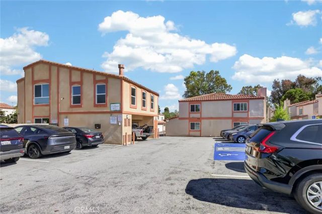 3442 Del Amo Blvd, Torrance, CA 90503