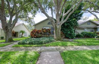 2390 BENTLEY DR, Palm Harbor, FL 34684