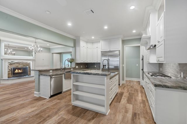 27614 Little Fox Crest, Spring, TX 77386