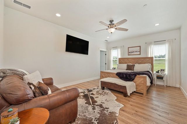 6790 Dornes Rd, Lincoln, CA 95648