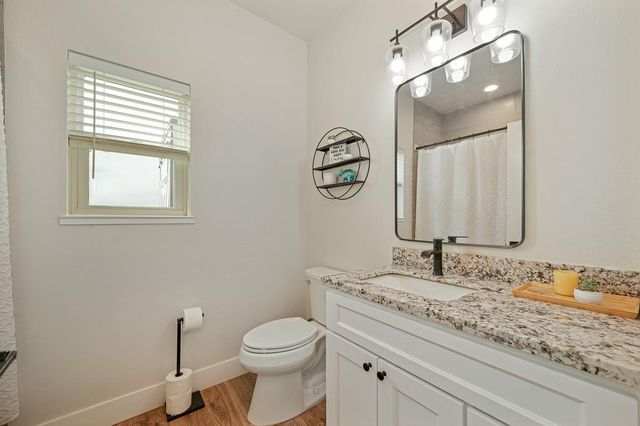 6790 Dornes Rd, Lincoln, CA 95648
