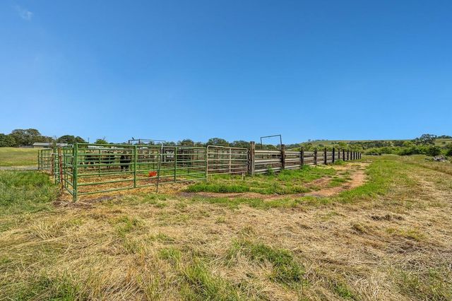 6790 Dornes Rd, Lincoln, CA 95648