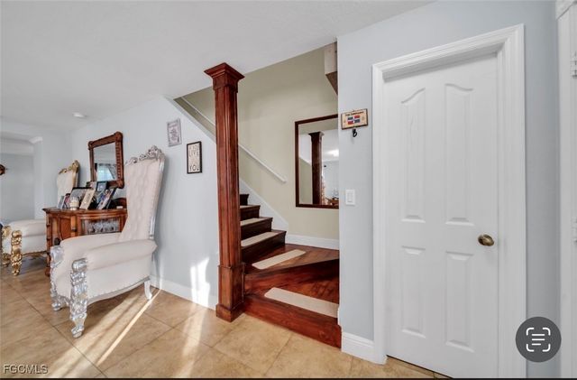 207 NE 24th TER, Cape Coral, FL 33909