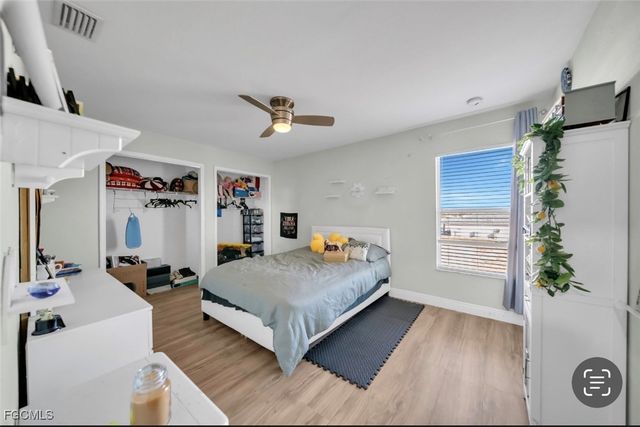 207 NE 24th TER, Cape Coral, FL 33909