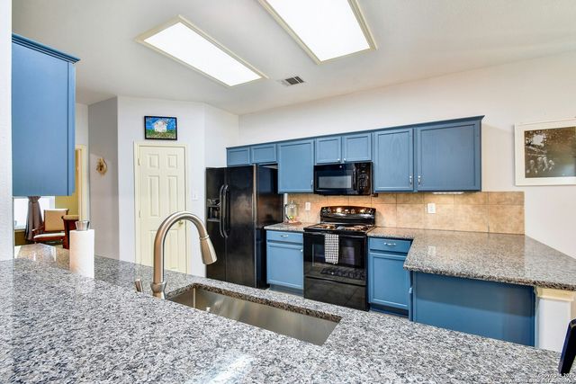 24738 Crescent Path, San Antonio, TX 78258