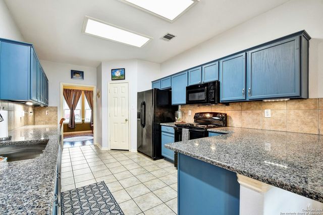 24738 Crescent Path, San Antonio, TX 78258