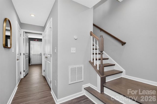 10840 Overlook Mountain Drive, Charlotte, NC 28216