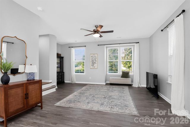 10840 Overlook Mountain Drive, Charlotte, NC 28216
