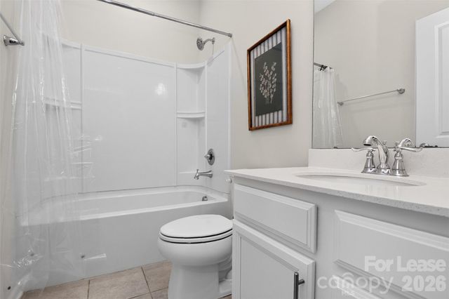 10840 Overlook Mountain Drive, Charlotte, NC 28216