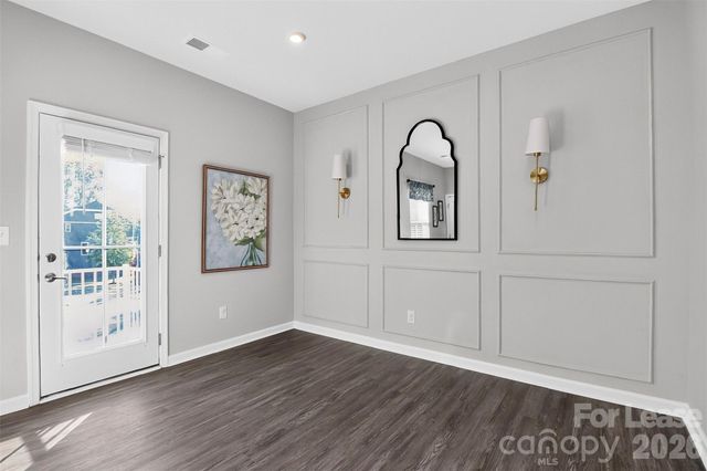 10840 Overlook Mountain Drive, Charlotte, NC 28216