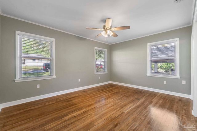 4252 Acacia Dr, Pensacola, FL 32503