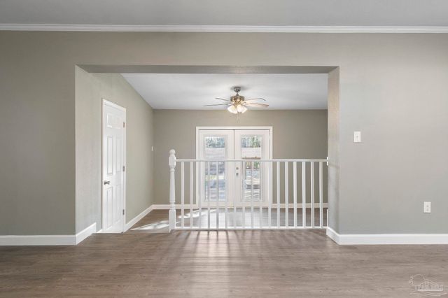 4252 Acacia Dr, Pensacola, FL 32503