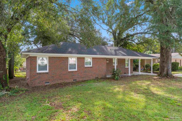 4252 Acacia Dr, Pensacola, FL 32503