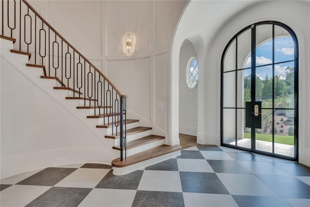 Image 11 of property listing at 130 Bridge Way, Alpharetta, GA 30005