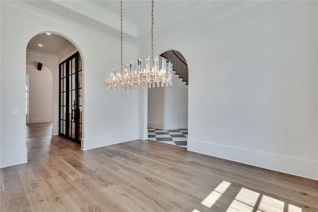 Image 15 of property listing at 130 Bridge Way, Alpharetta, GA 30005