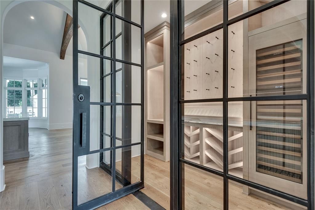 Image 18 of property listing at 130 Bridge Way, Alpharetta, GA 30005