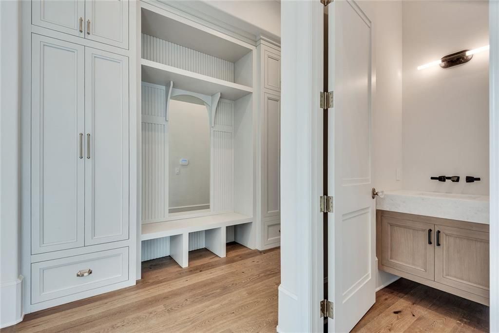 Image 61 of property listing at 130 Bridge Way, Alpharetta, GA 30005