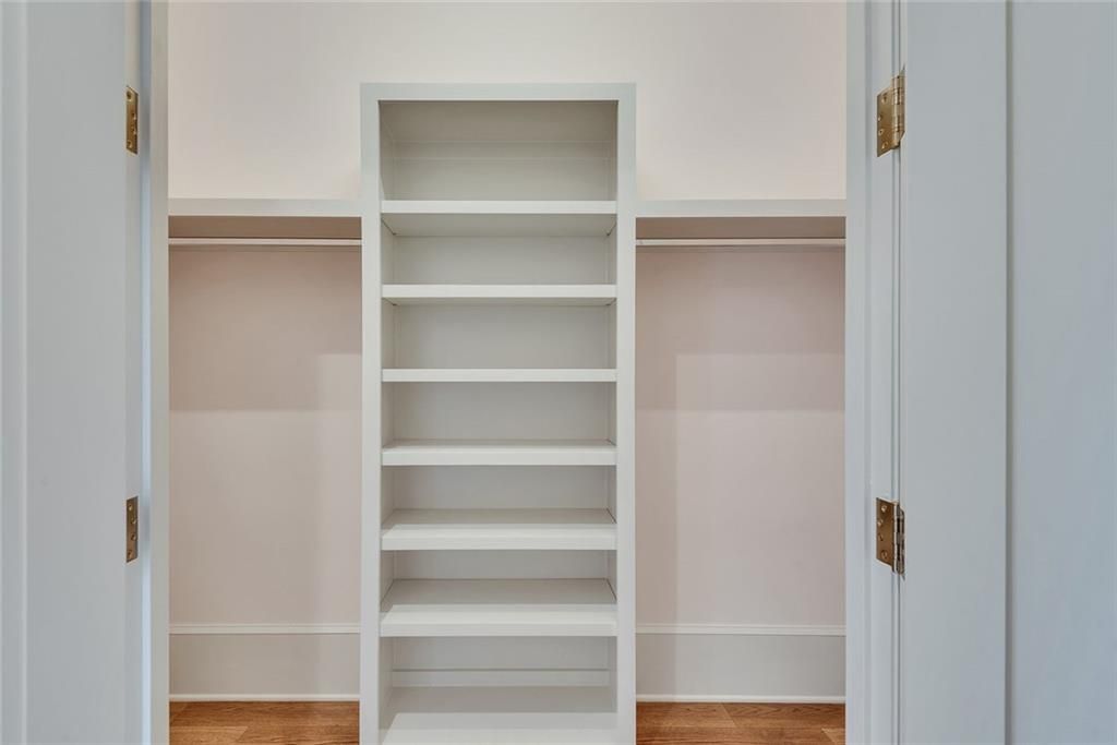 Image 92 of property listing at 130 Bridge Way, Alpharetta, GA 30005